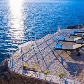 Luxury 7 Bedroom Dubrovnik Beachfront Villa with Infinity Pool, Sleeps 14